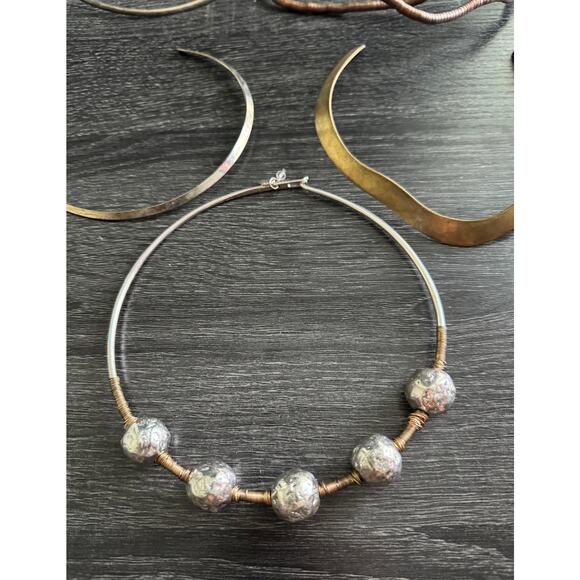 Lot Of VTG Neck Cuff Choker‎ Necklaces Brass Gold And Silver Toned - Picture 2 of 6